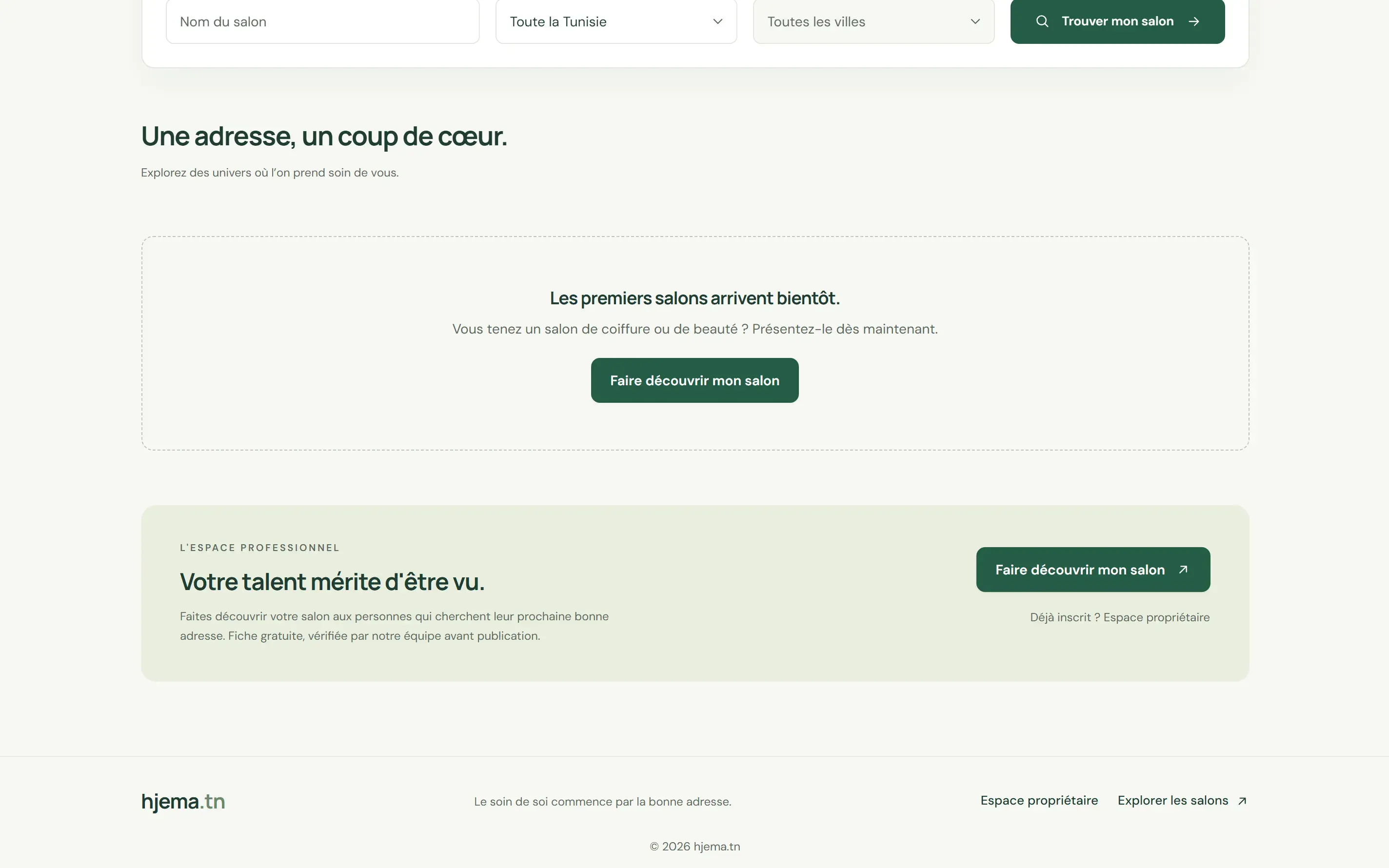 Salons section in its launch state inviting owners to list their salon, above the professional space banner “Votre talent mérite d’être vu.” offering a free listing verified by the team